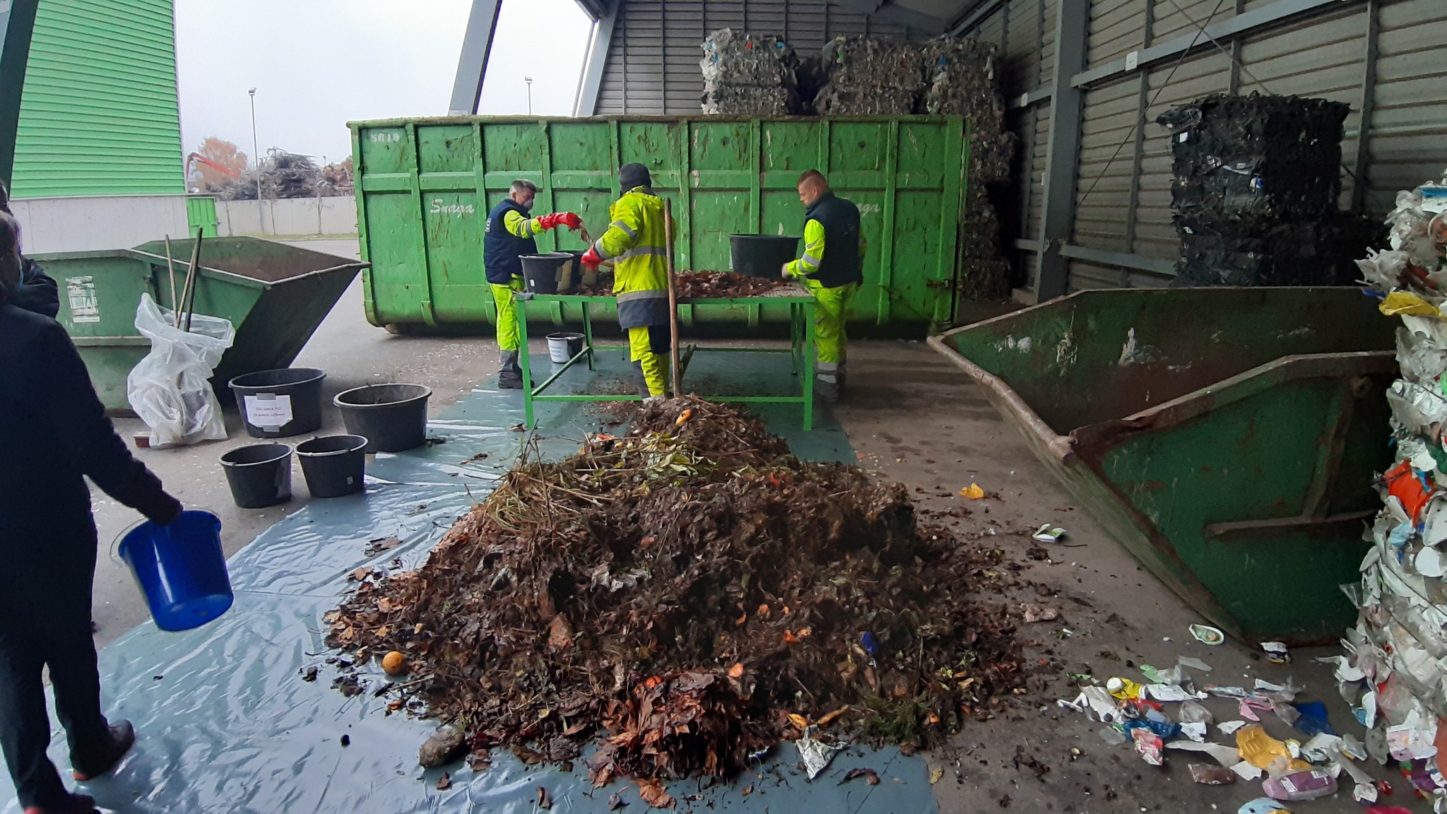 Vsak Slovenec je lani zavrgel 68 kg hrane, s kompostnikom do četrtine odpadka manj