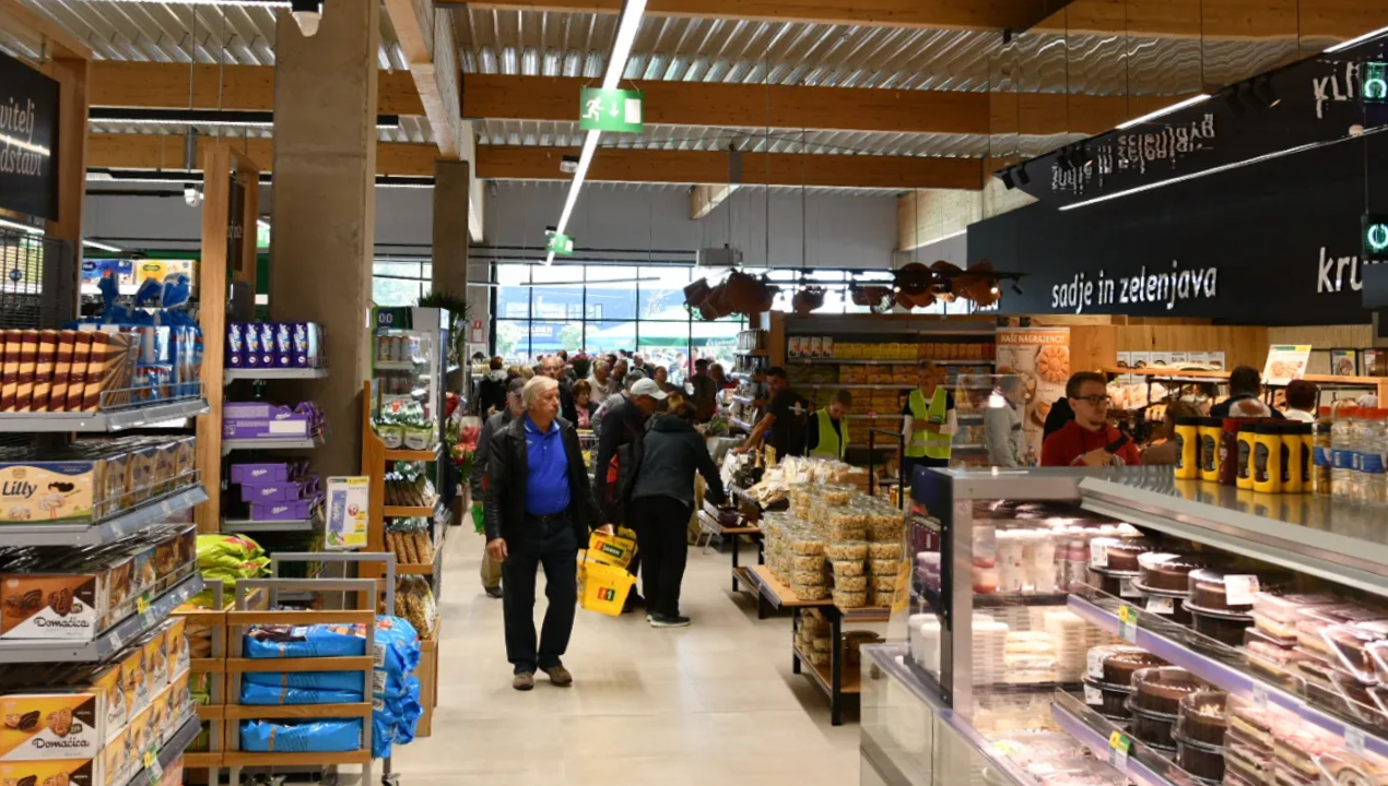 Priložnost za novo službo: Trgovine Jager širijo ekipo, letos se obeta tudi kar nekaj zaposlitev na Štajerskem