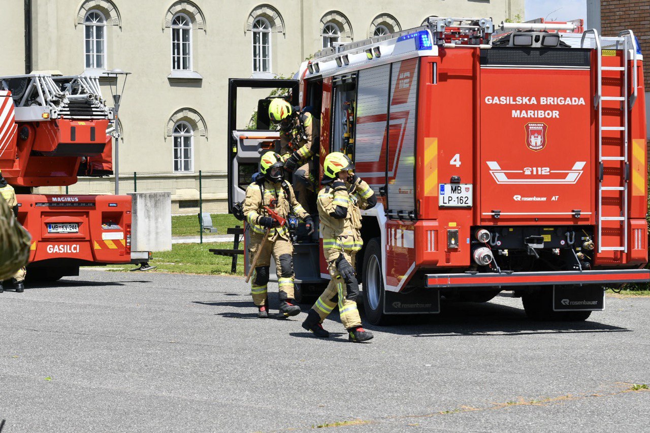 Gasilska brigada Maribor išče okrepitve, zaposlili bodo tri gasilce
